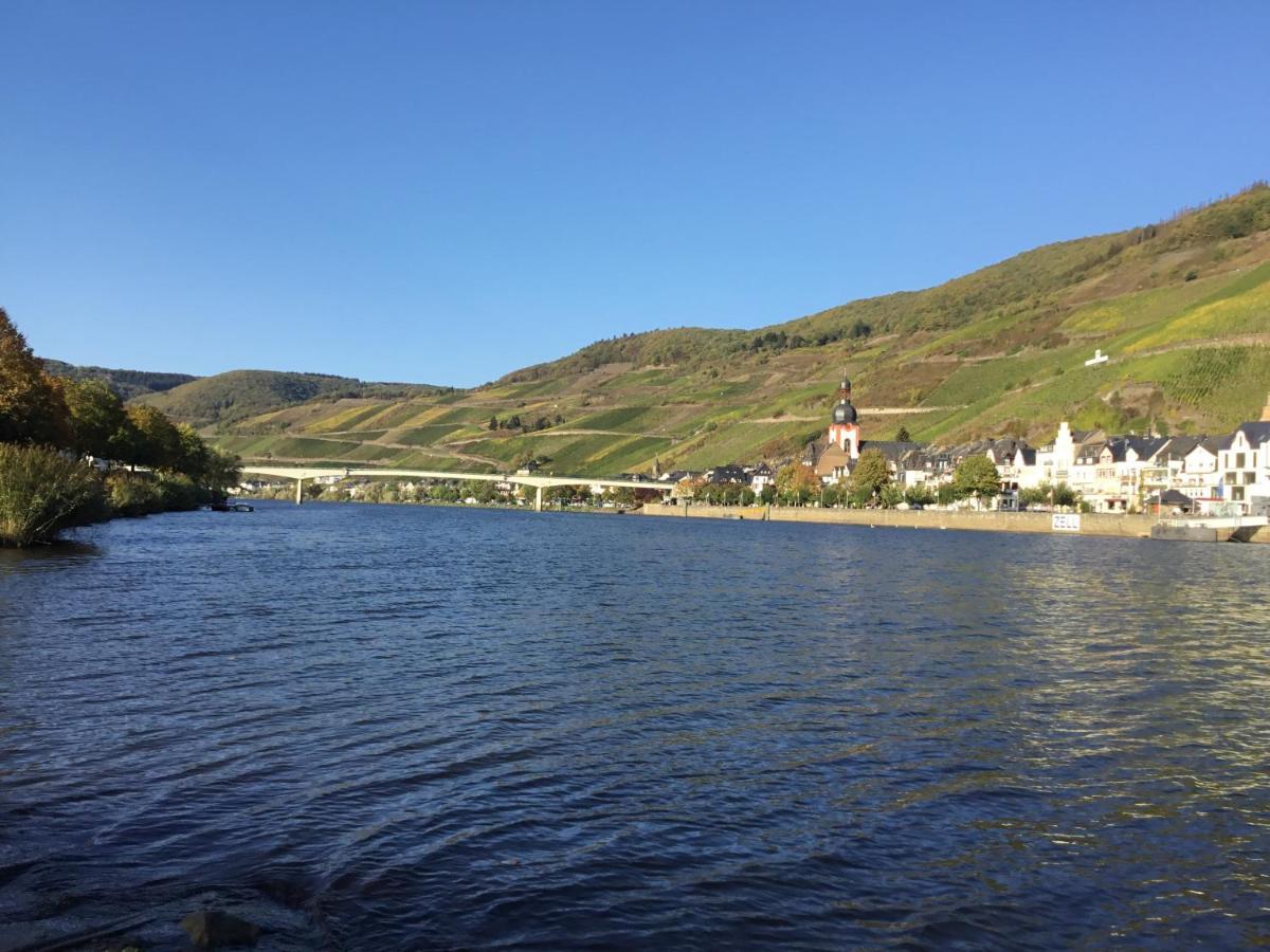 Mosel-Appartements Nehren Целль-ан-дер-Мозель Экстерьер фото